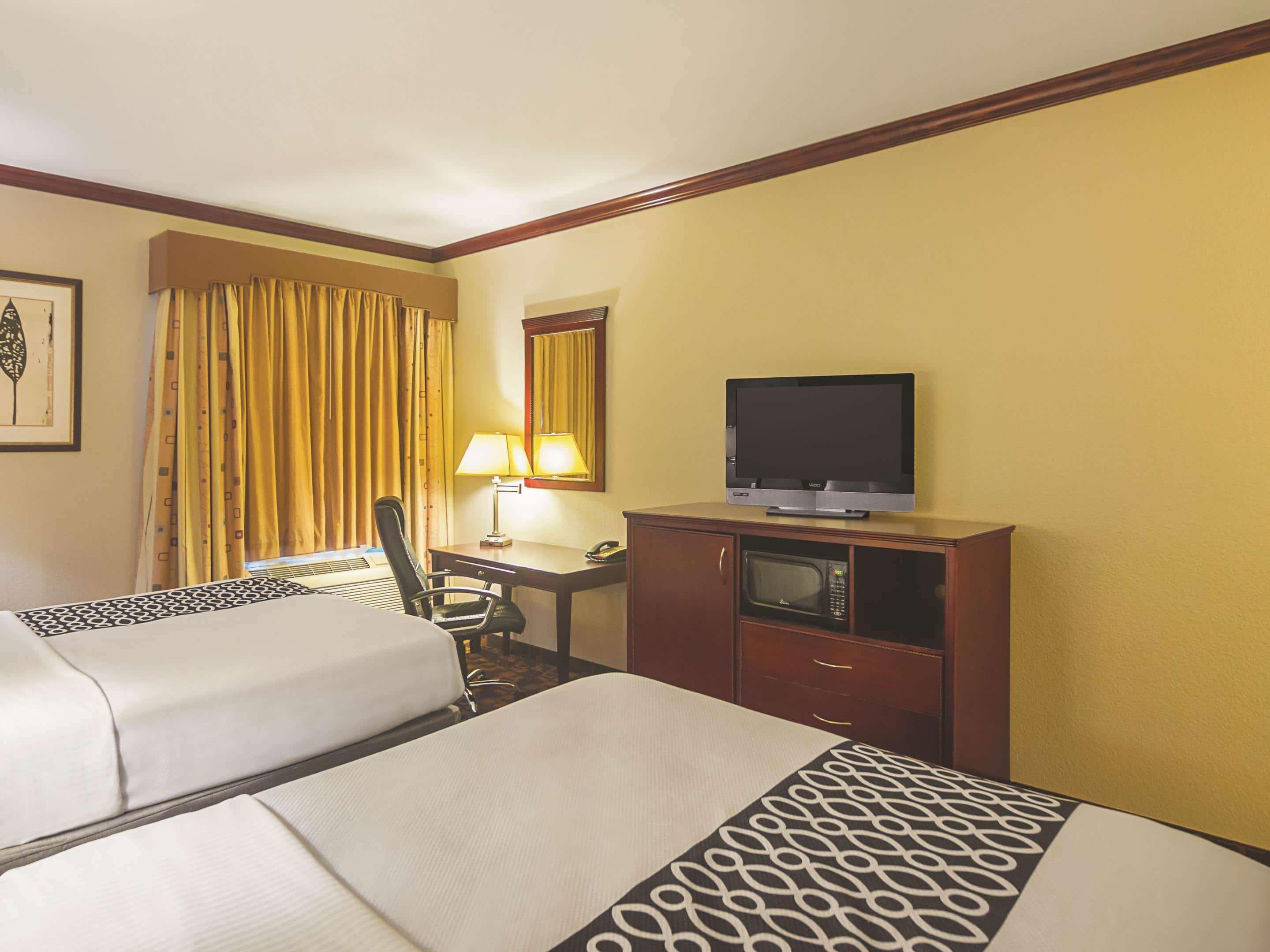 La Quinta By Wyndham Lindale Hotell Eksteriør bilde