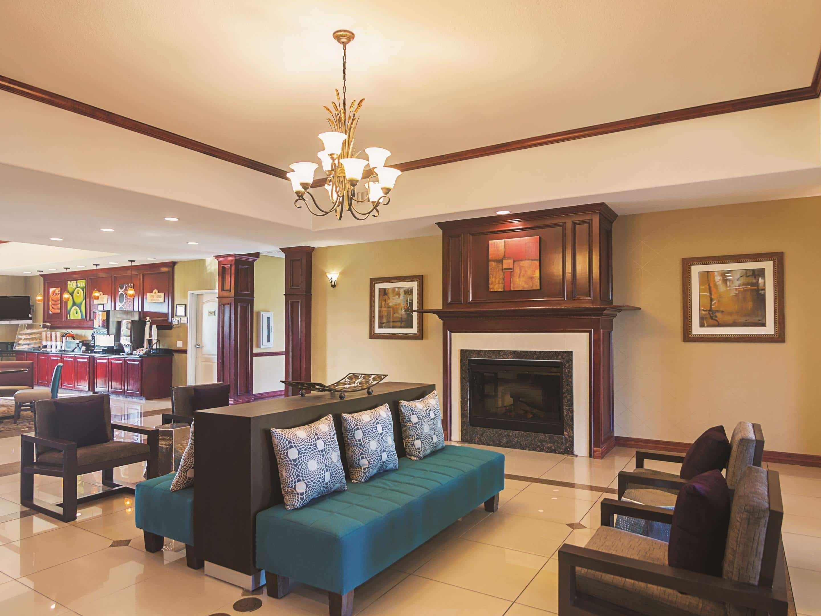 La Quinta By Wyndham Lindale Hotell Eksteriør bilde