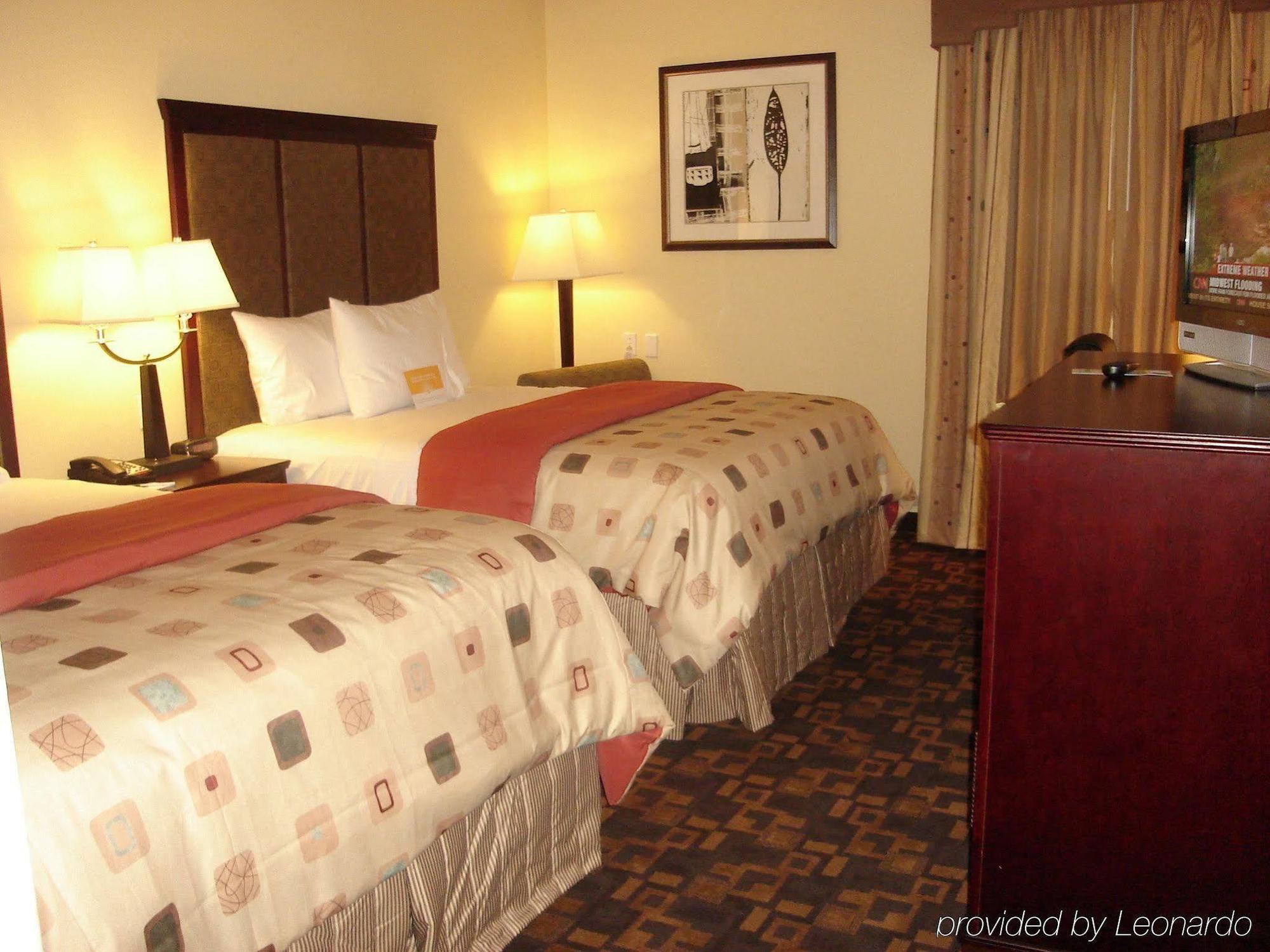 La Quinta By Wyndham Lindale Hotell Eksteriør bilde